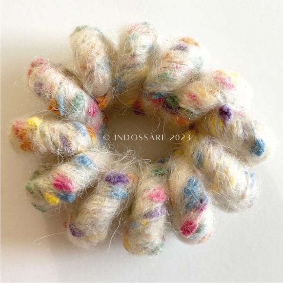 Spiral Wool Ponytail Holders Set of 6 NWT - Picture 7 of 13